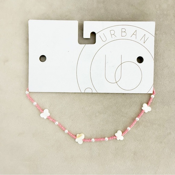 NWT Urban Outfitters Pink Beaded Butterfly Necklace - Picture 1 of 3